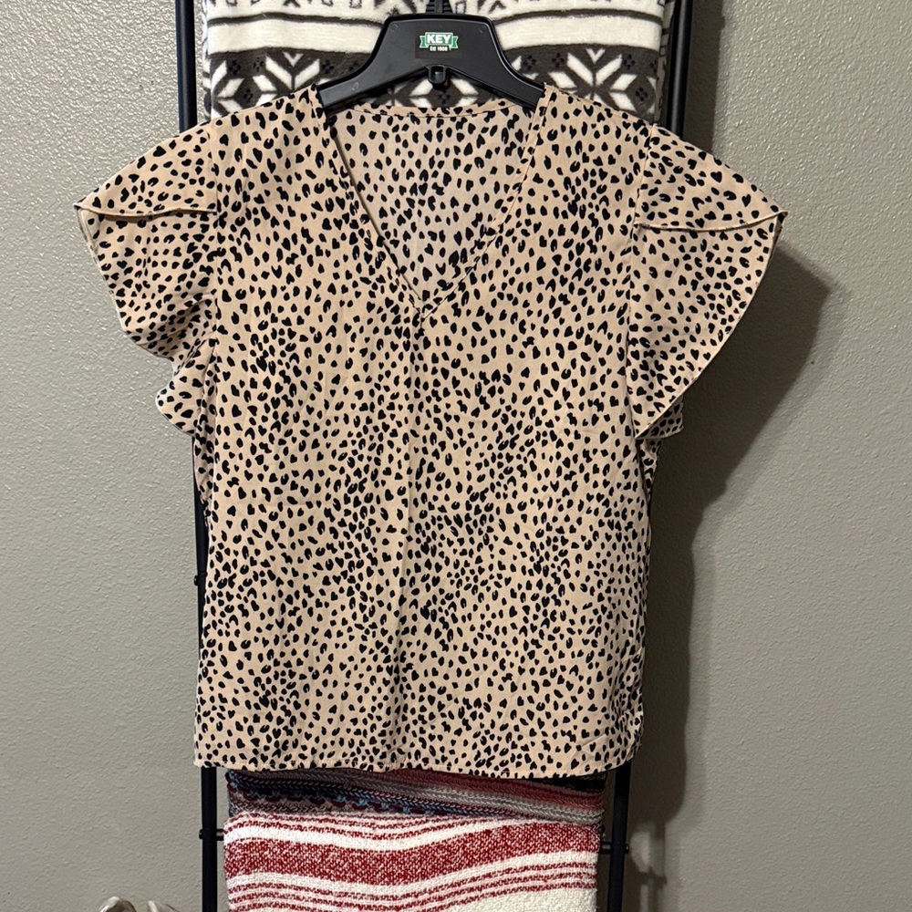 SHEIN Tan and Black Spotted V-Neck Blouse